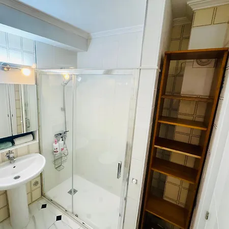 Castillo Apartment Estepona